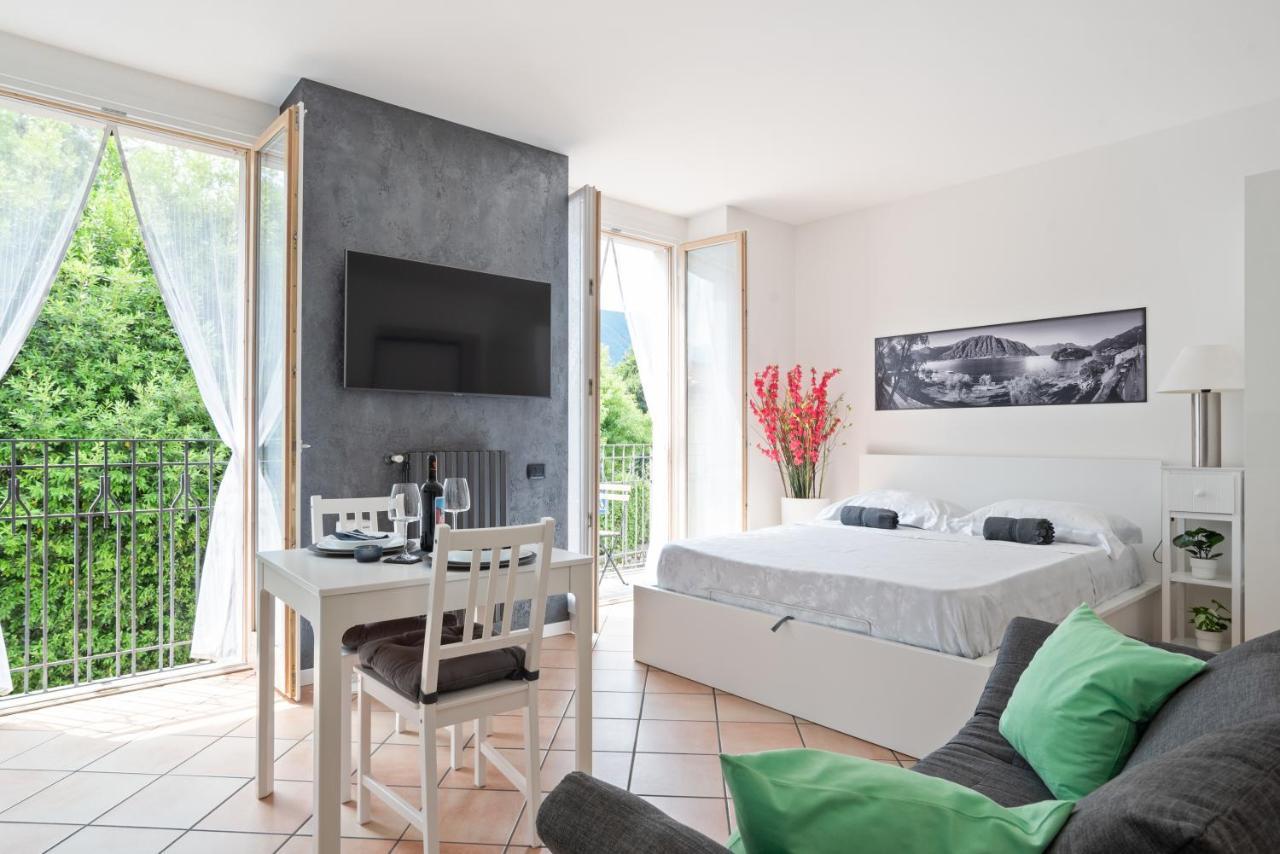 Lake Como Studio With Balcony And Private Parking 欧苏西奥 外观 照片